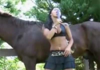 Horse monica mattos Porn Monica